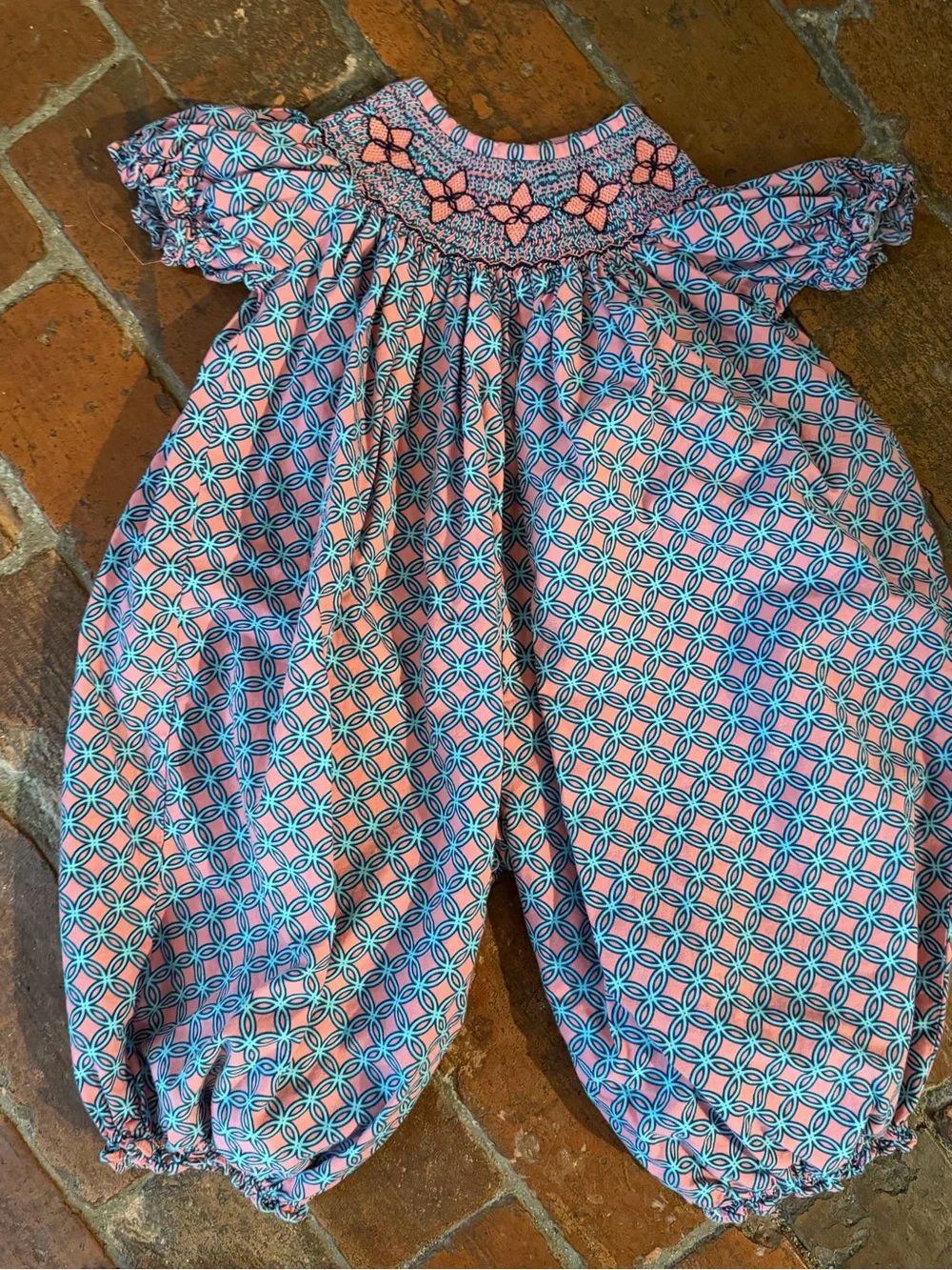 Delaney Smocked Geo Pearl Bishop Bubble, Size 3T